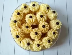 Tips Membuat Kue Semprit Tetap Renyah, Tidak Tengik & Antimelempem